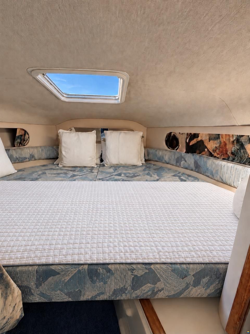 Sea Ray SUNDANCER 290