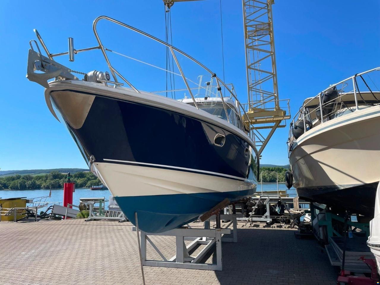 Aquatron 32 C MIT DIESEL