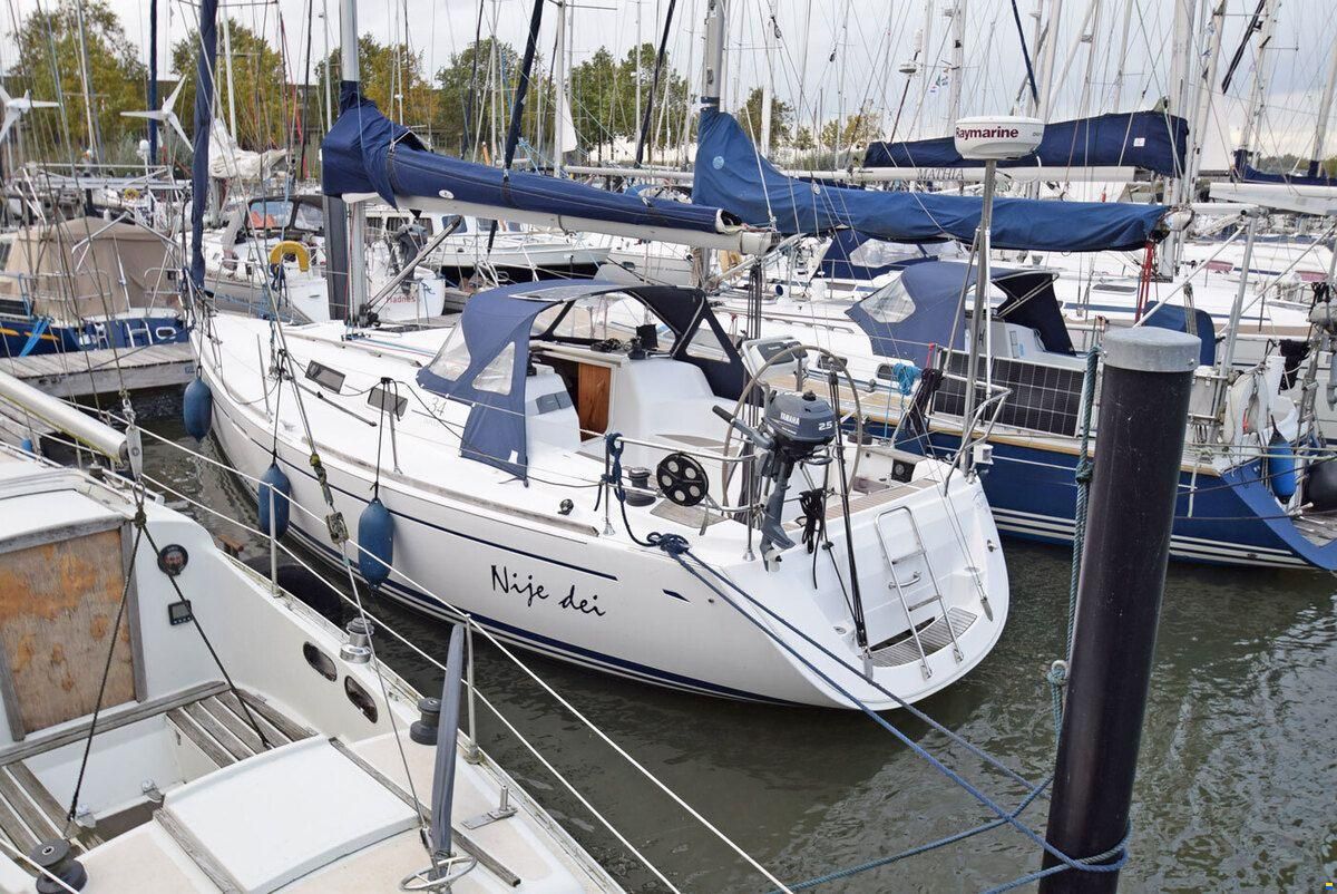 Dufour 34 Performance
