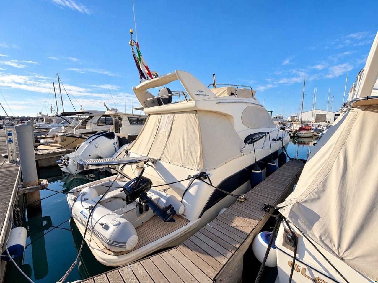 Intermare 33