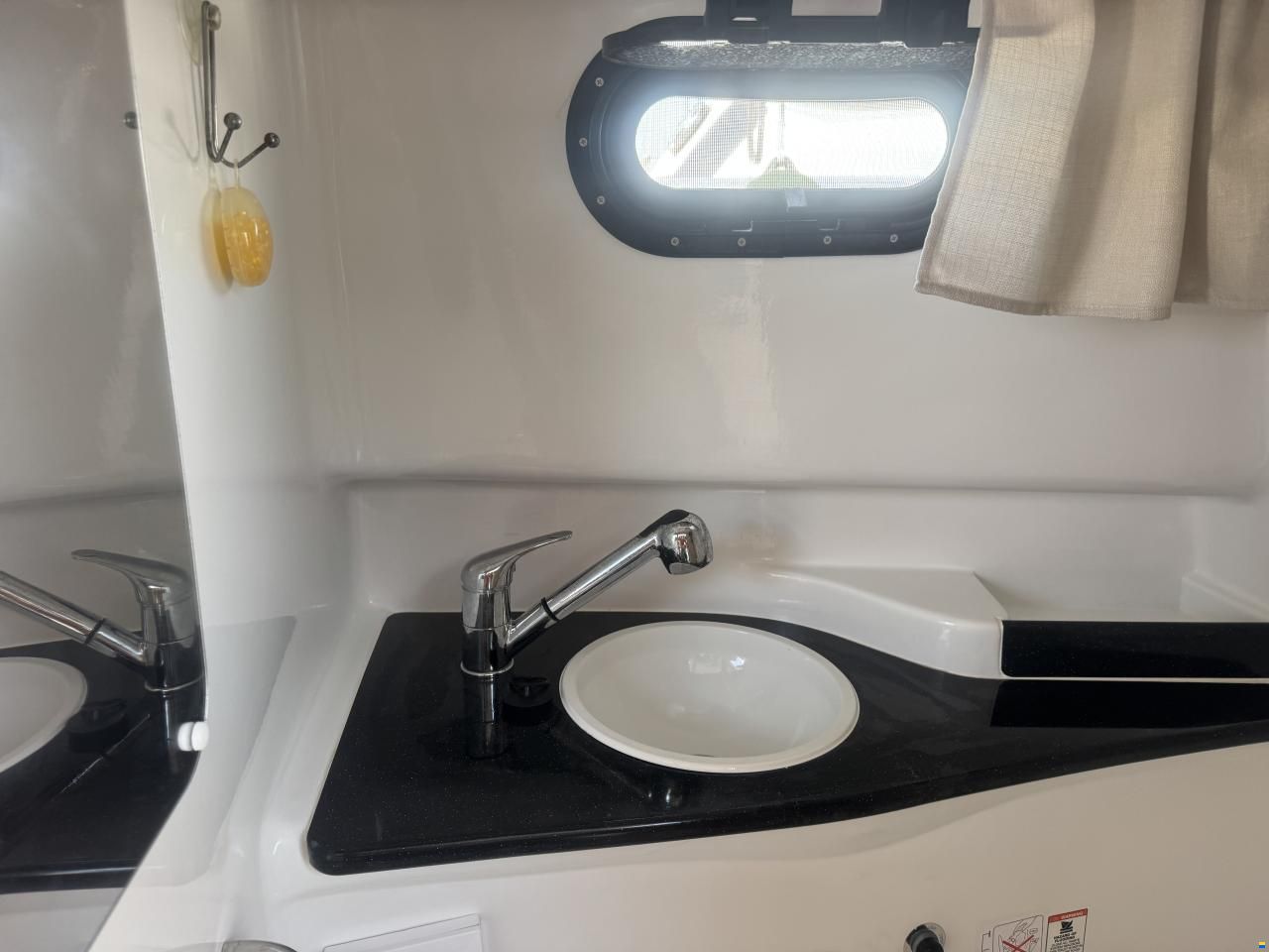 Saver 750 cabin
