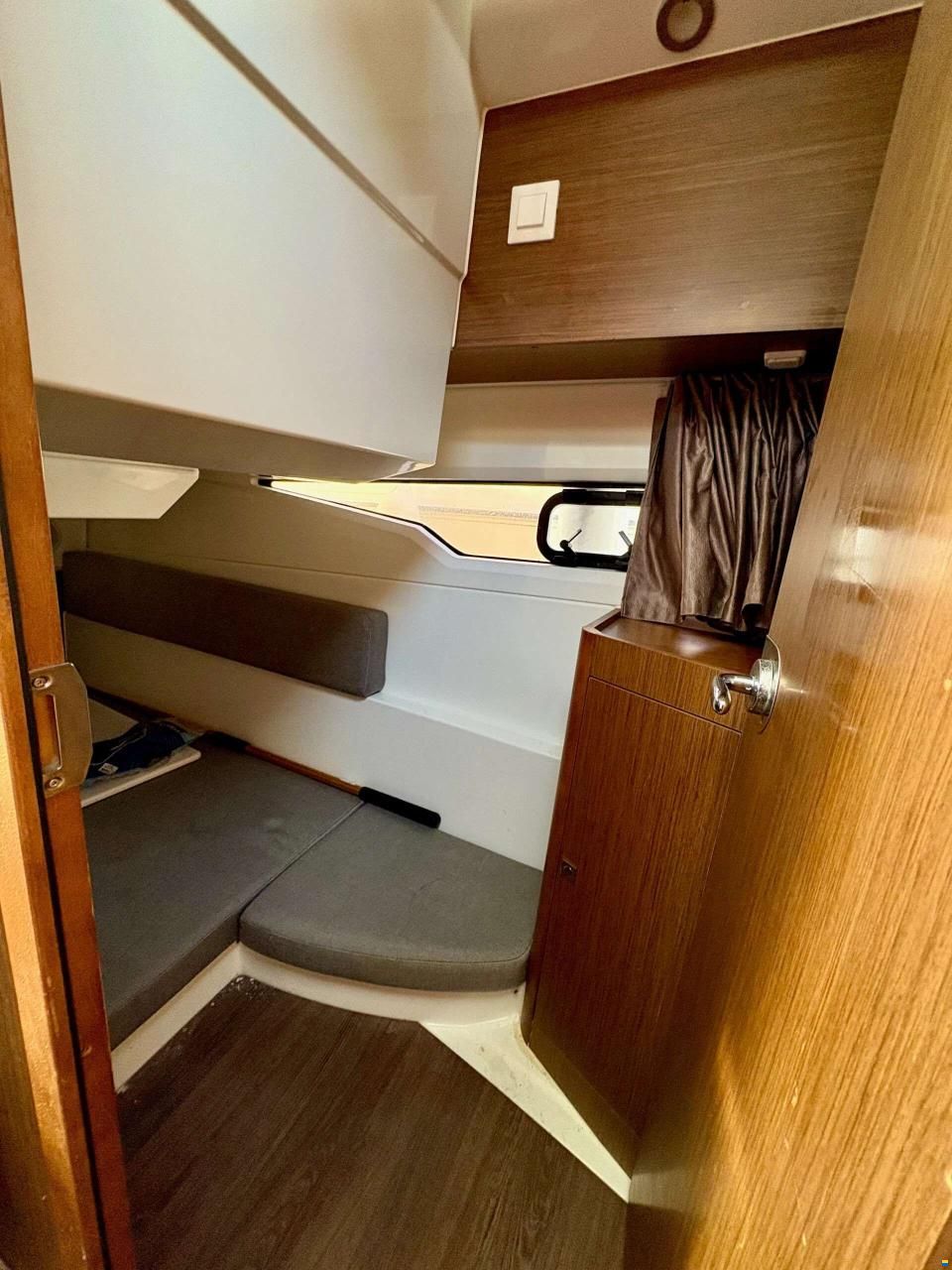 Jeanneau Merry Fisher 895