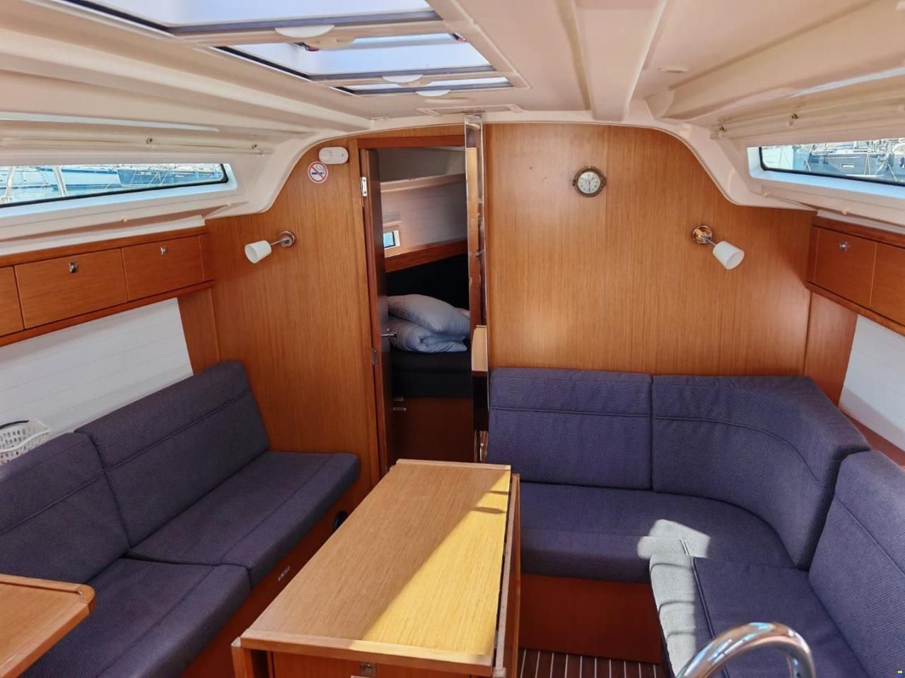 Bavaria Cruiser 37 / New Engine