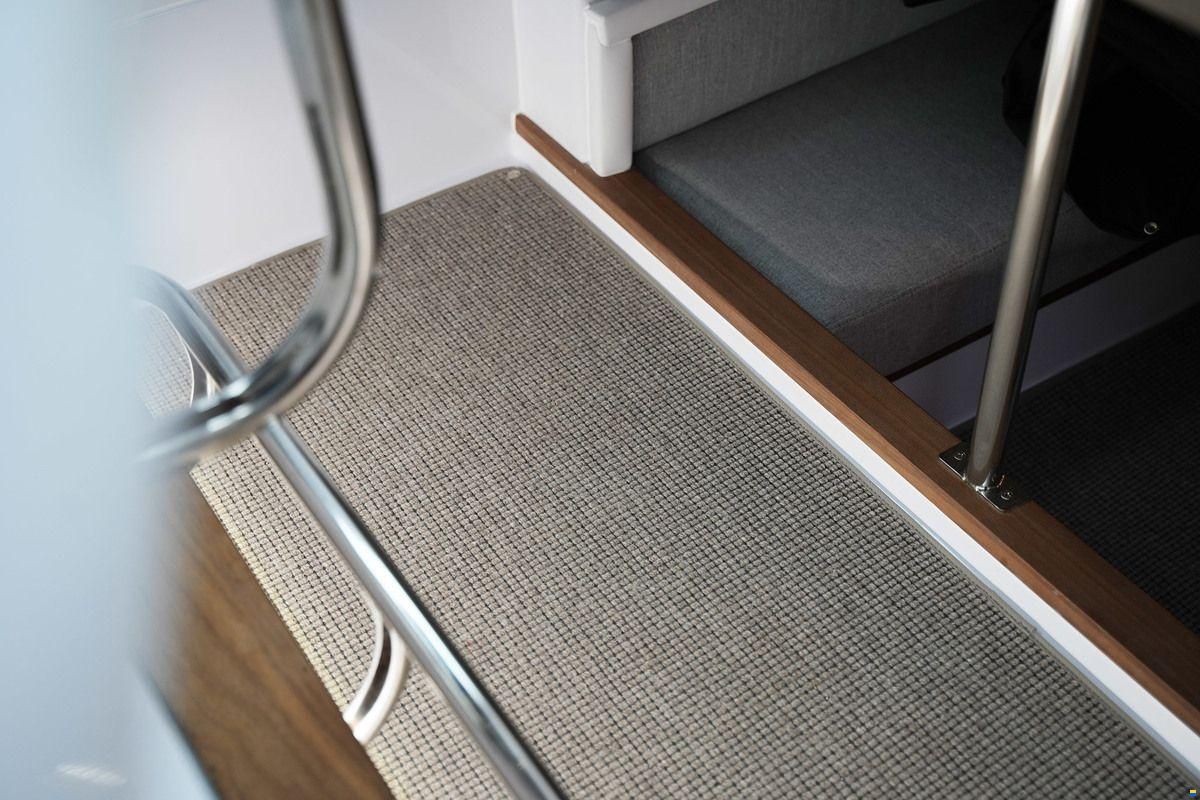 Axopar 28 Cabin