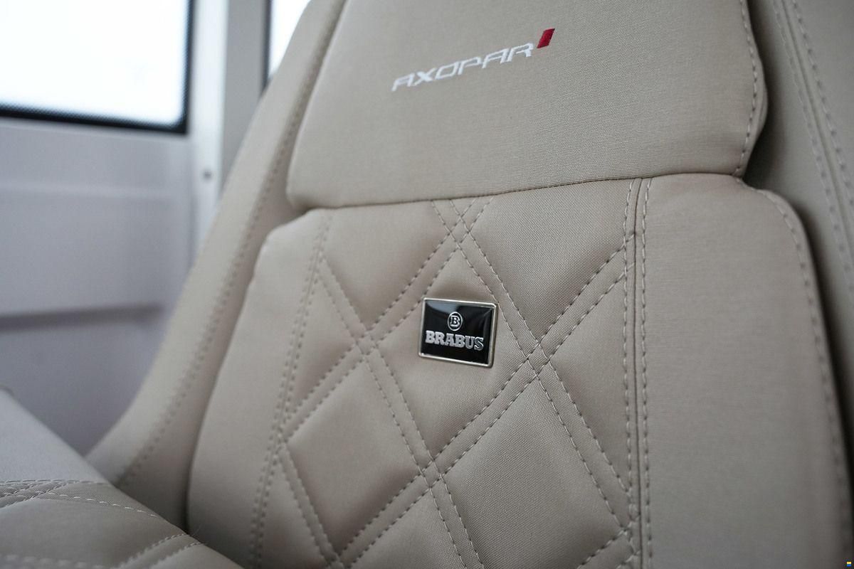 Axopar 28 Cabin