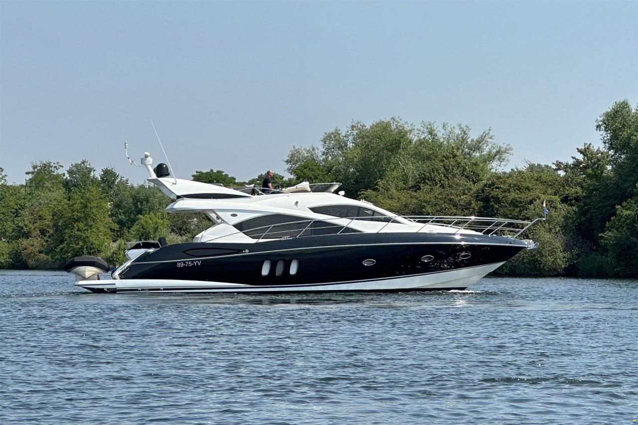 Sunseeker Manhattan 52