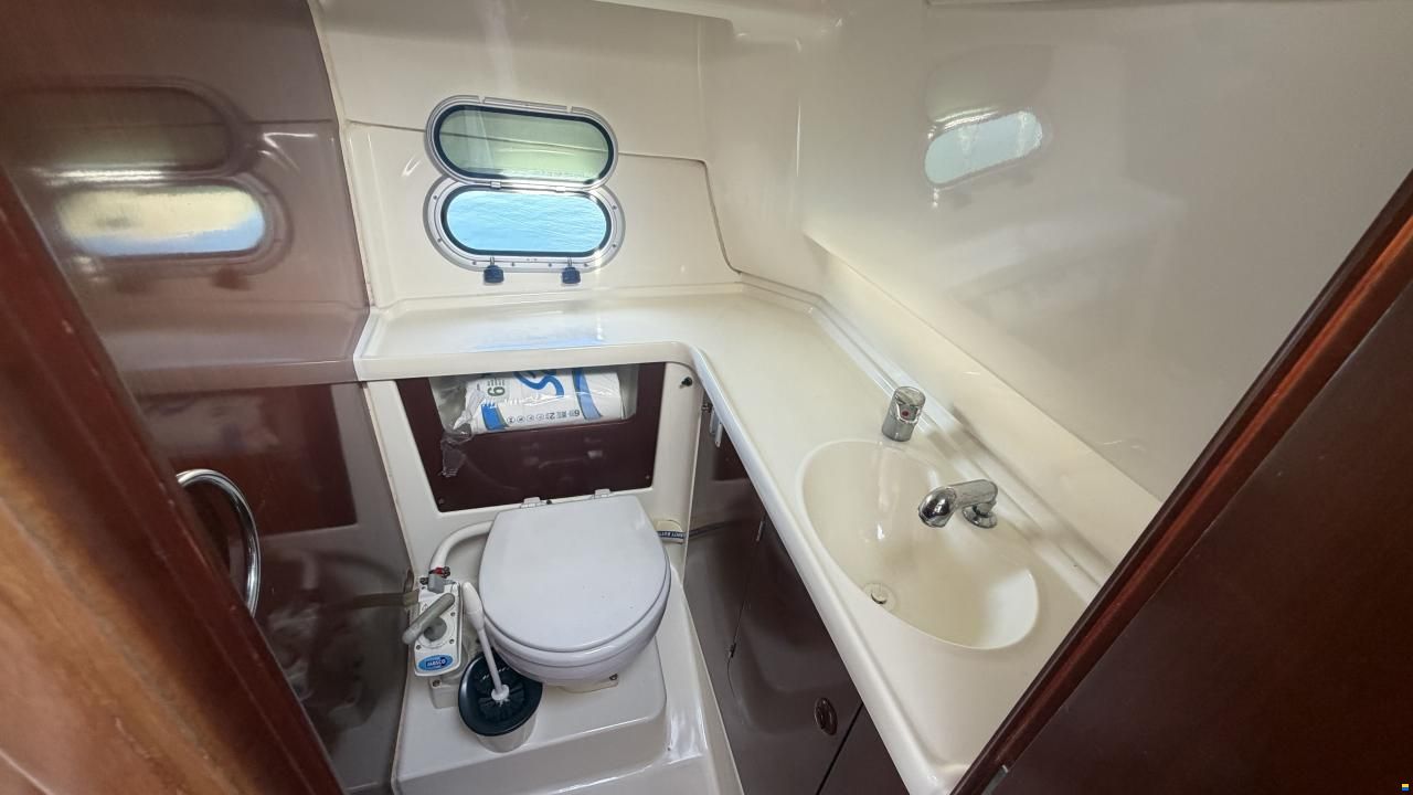 Jeanneau Leader 805