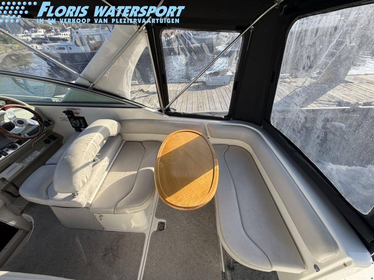 Larson Cabrio 274