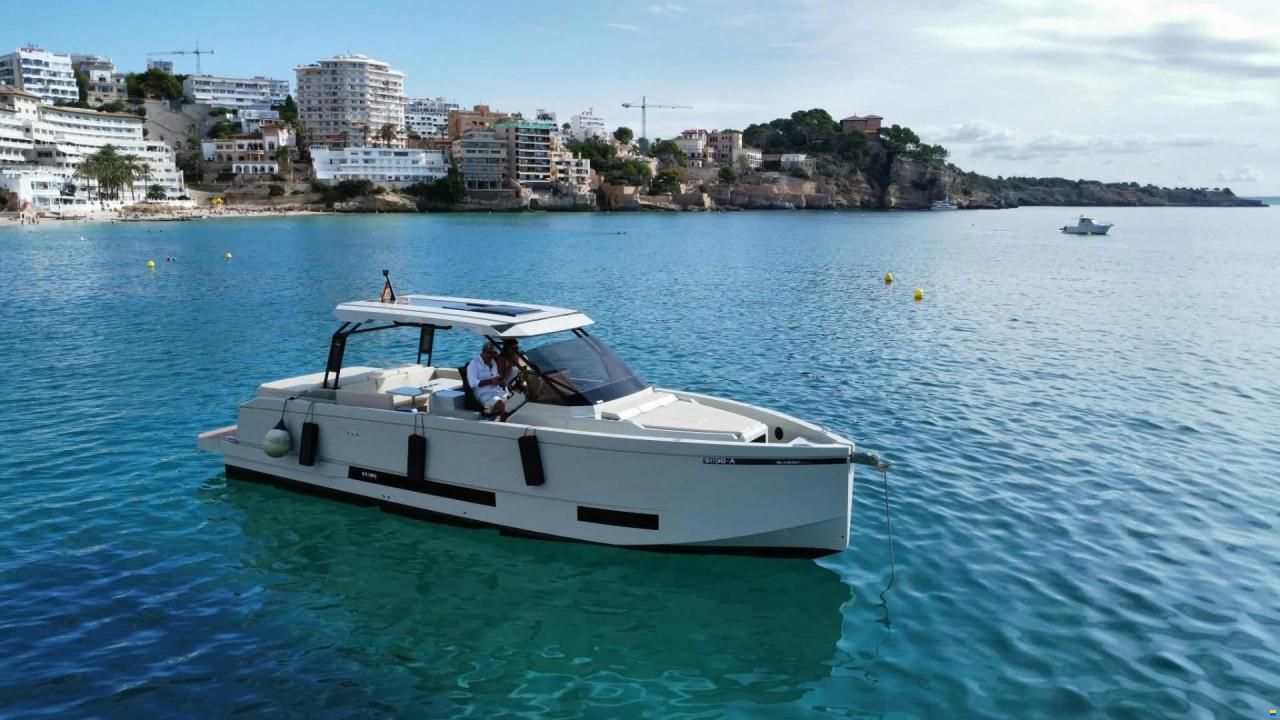 De Antonio D36 Open
