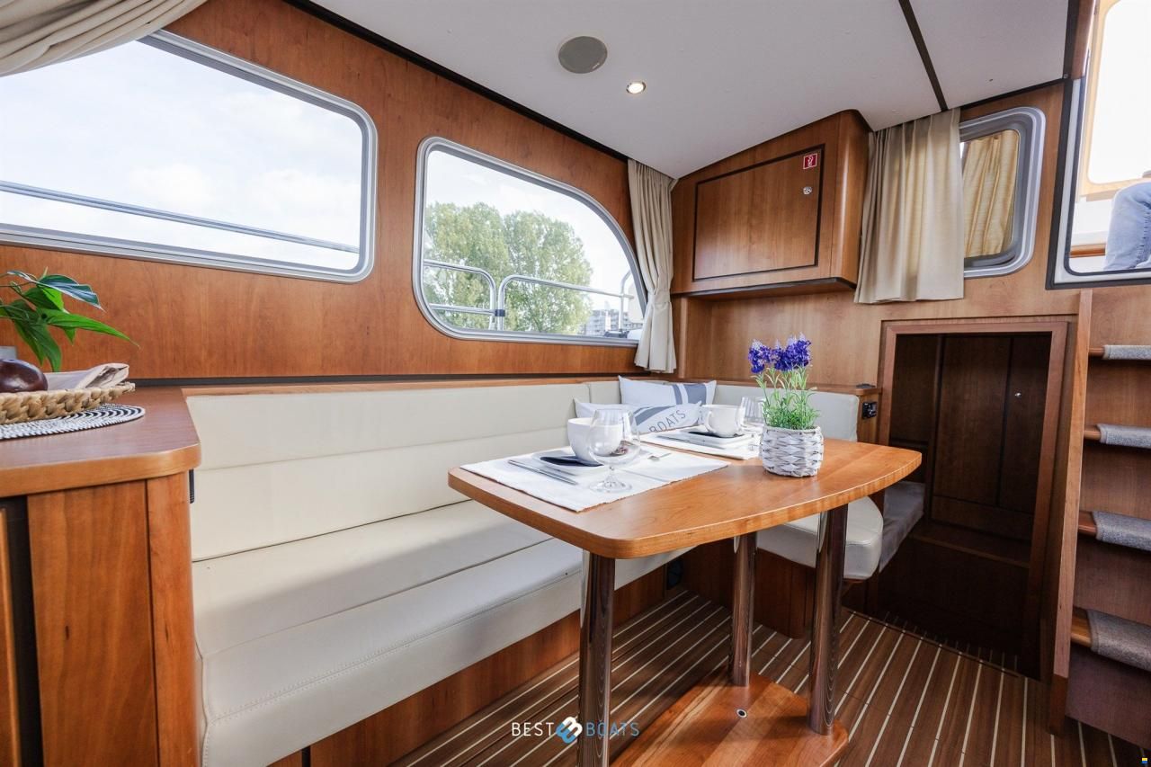 Linssen Grand Sturdy 30.9 AC Brilliant