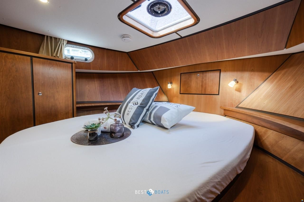 Linssen Grand Sturdy 30.9 AC Brilliant