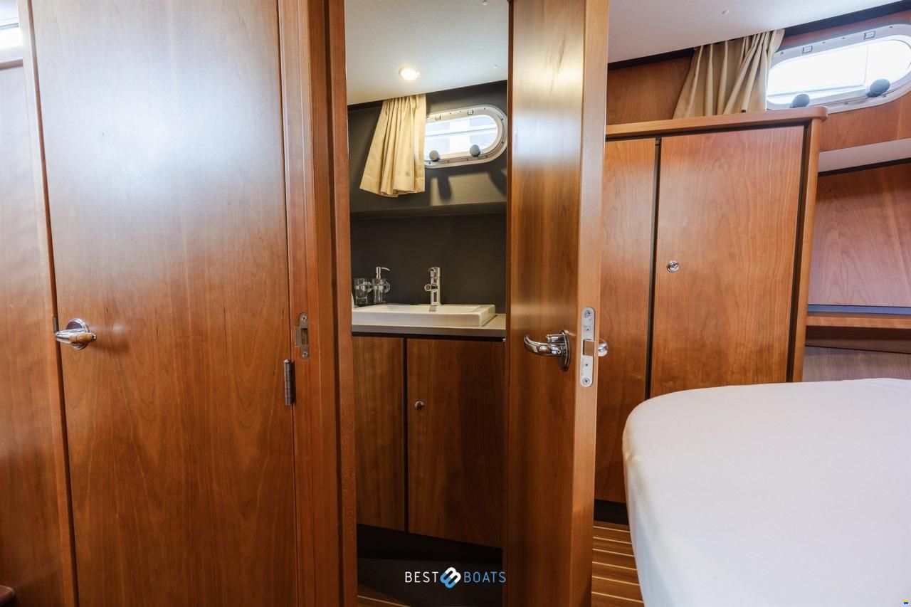 Linssen Grand Sturdy 30.9 AC Brilliant