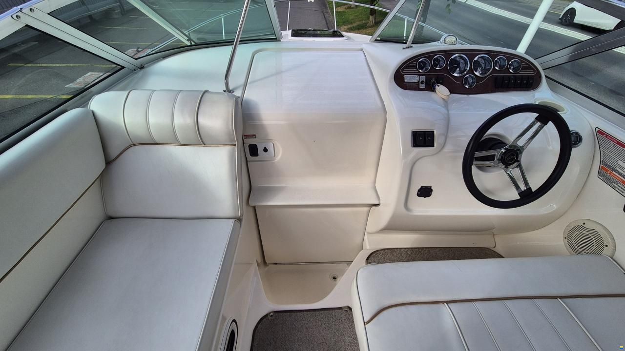 Sea Ray 240 Sundancer
