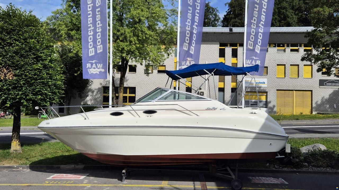 Sea Ray 240 Sundancer