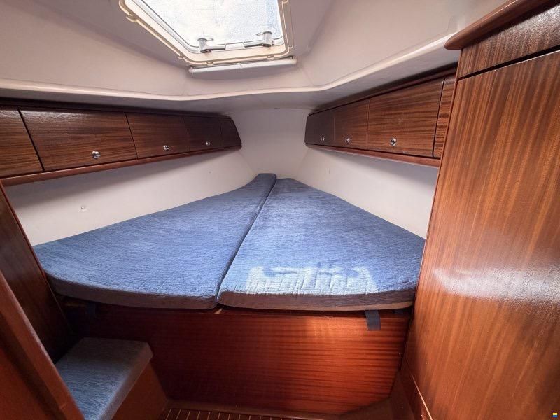 Bavaria 32
