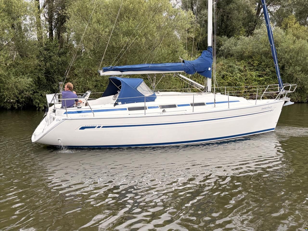 Bavaria 32