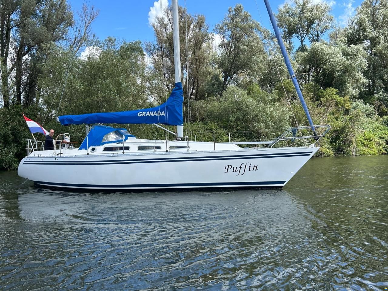 Granada 375