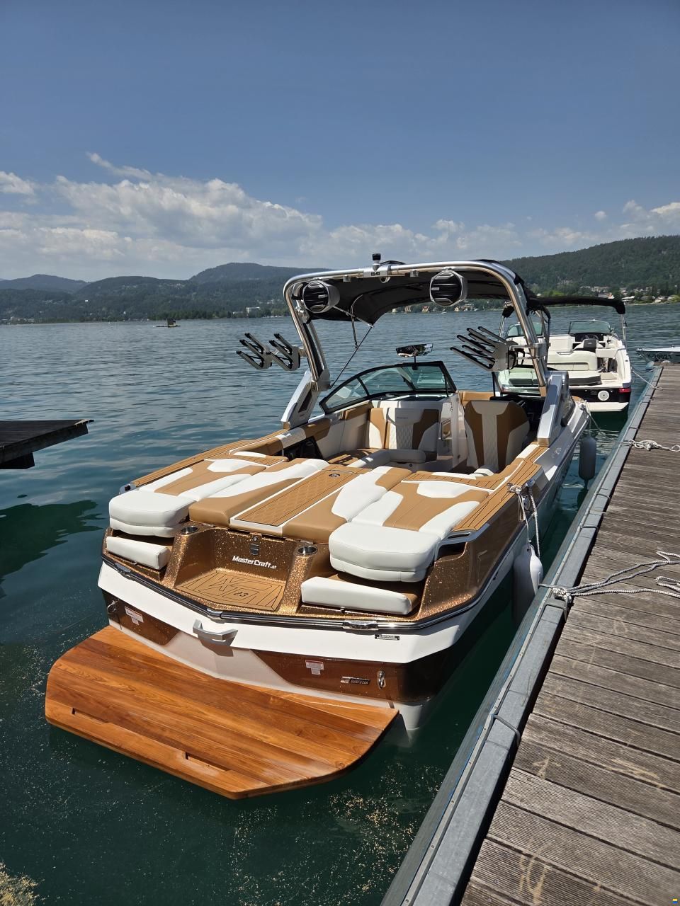 MasterCraft XT23