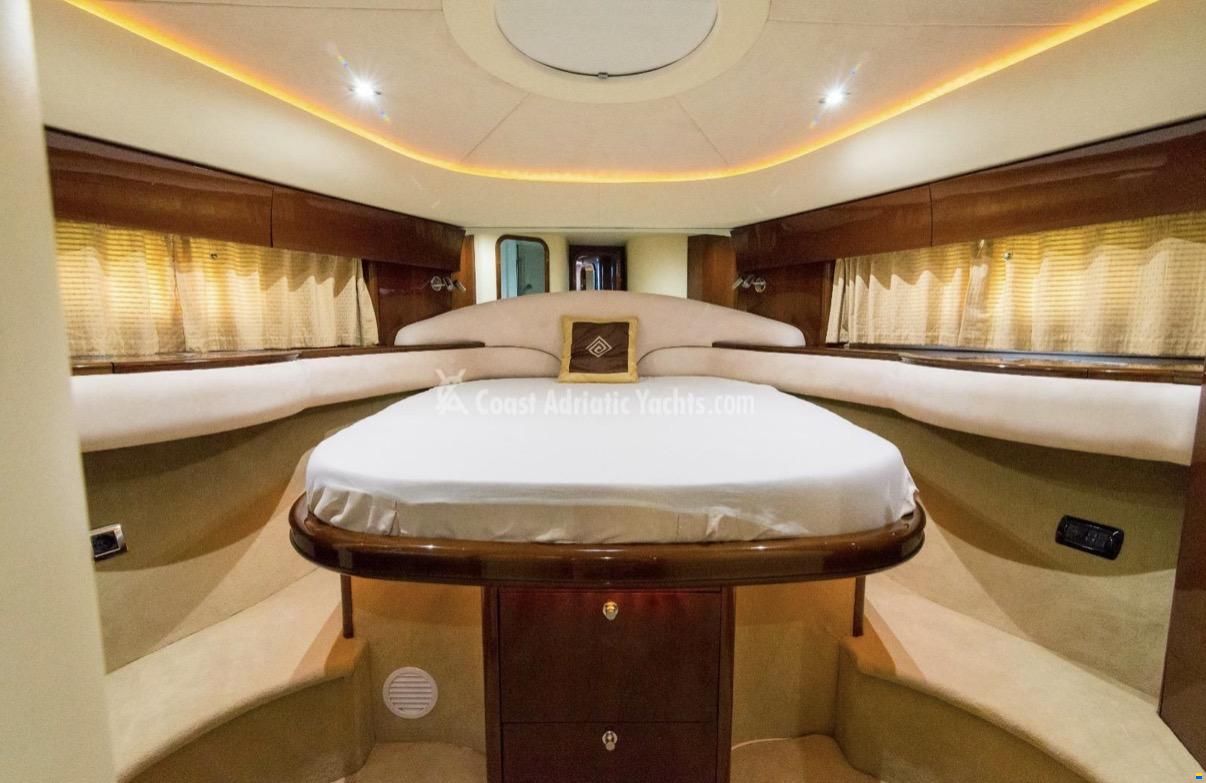 Princess 61 Fly