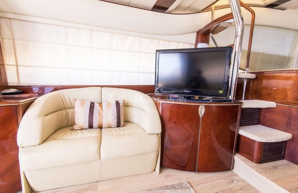 Princess 61 Fly