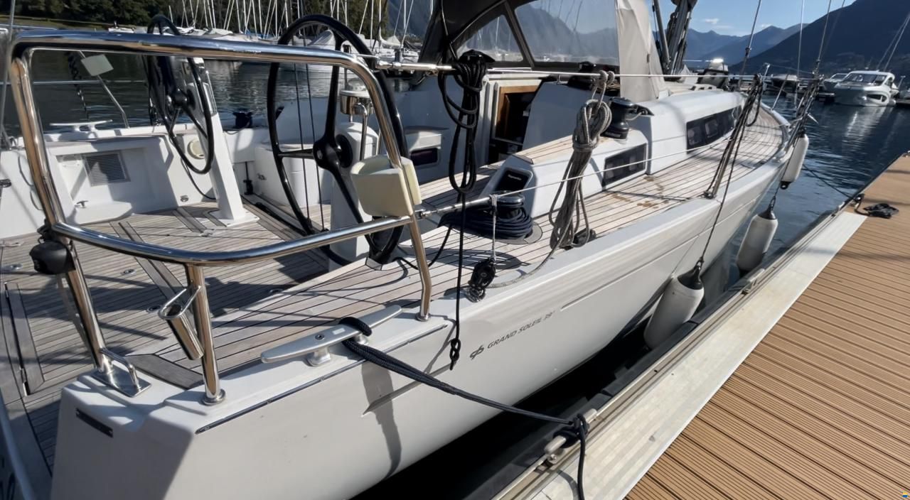 Grand Soleil 39