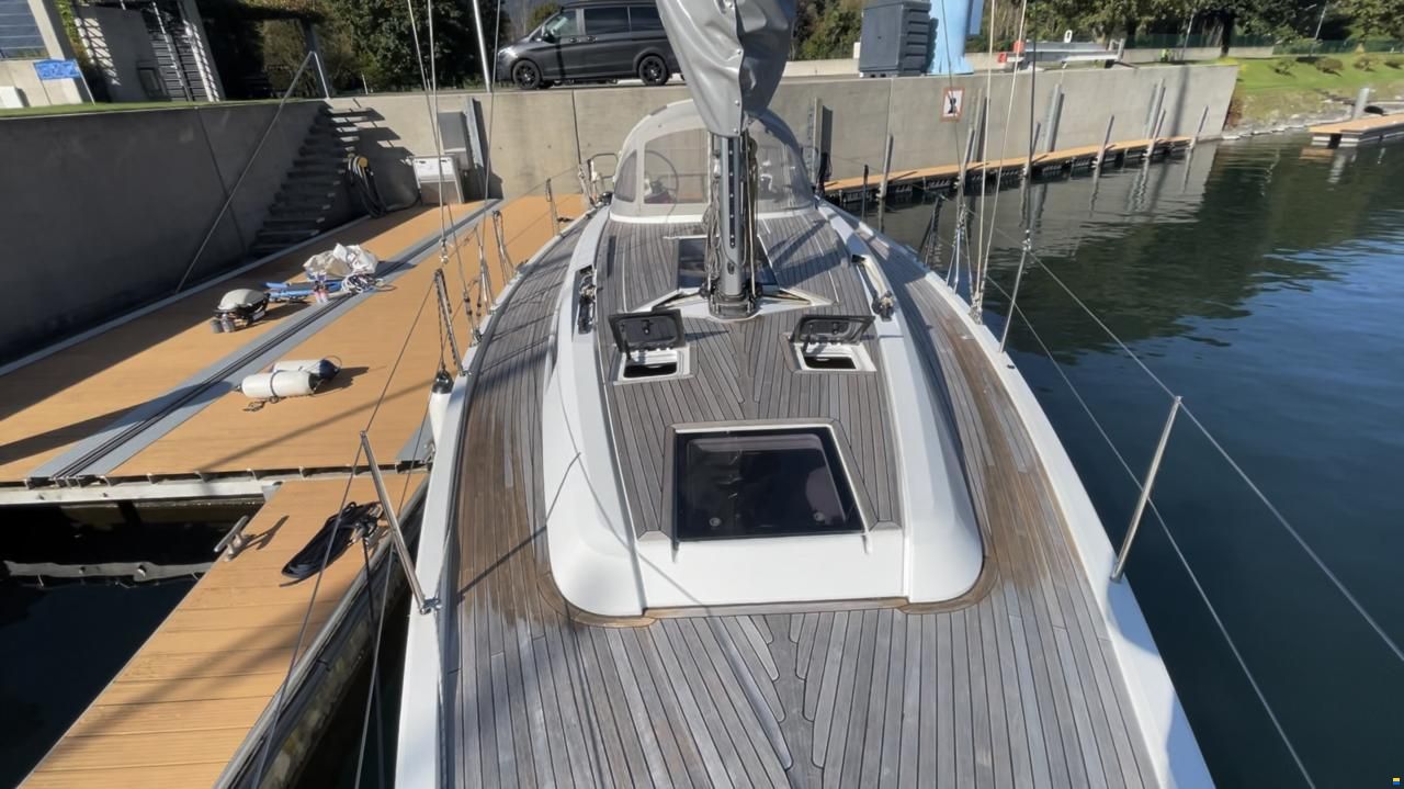 Grand Soleil 39
