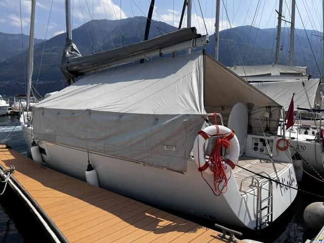 Grand Soleil 39