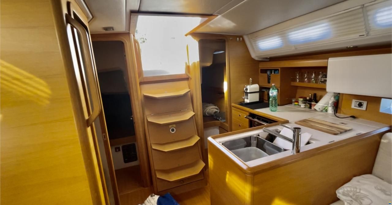 Grand Soleil 39