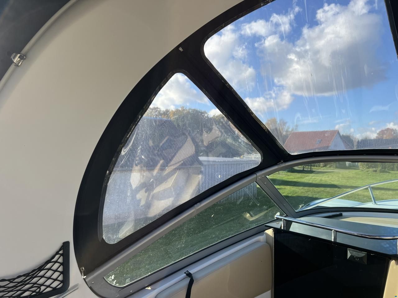 Four Winns V 285