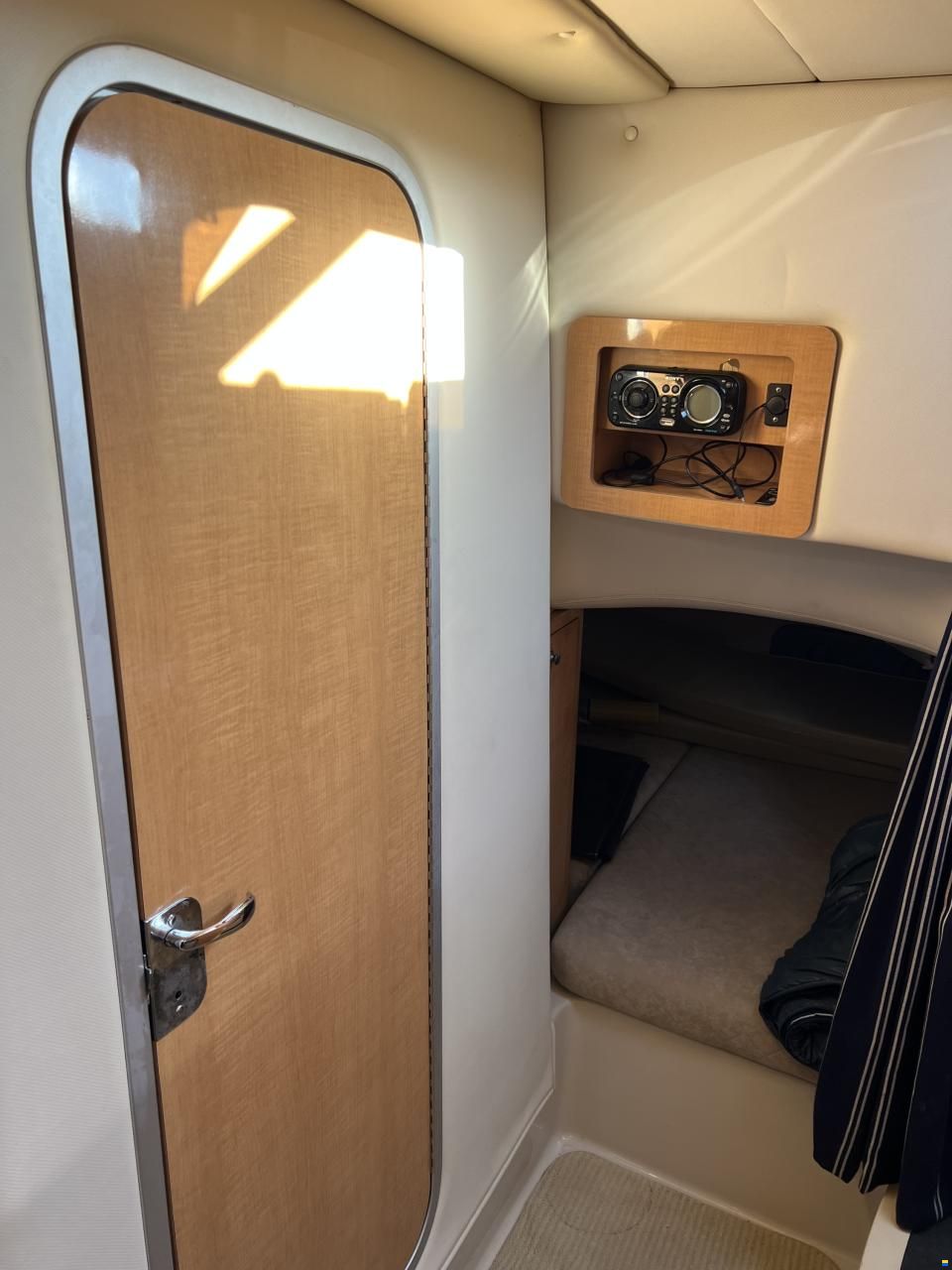 Four Winns V 285