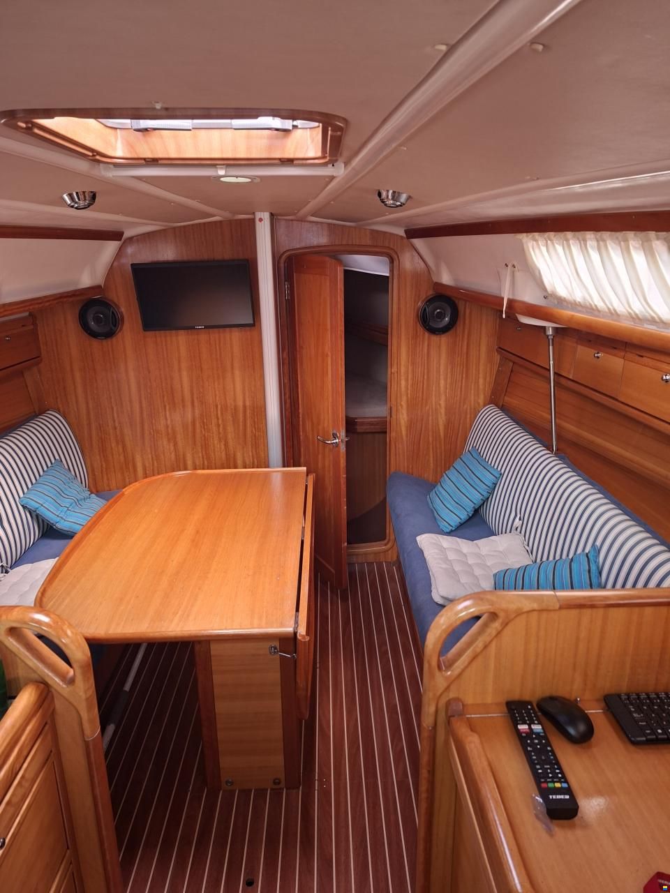 Bavaria Cruiser 30
