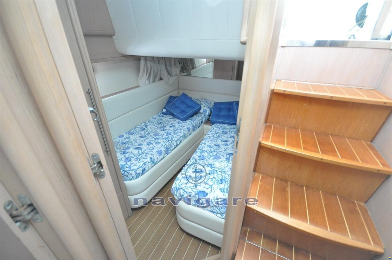 Cayman Yachts 58 WA