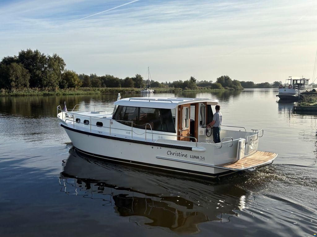 Brandsma Luna 34