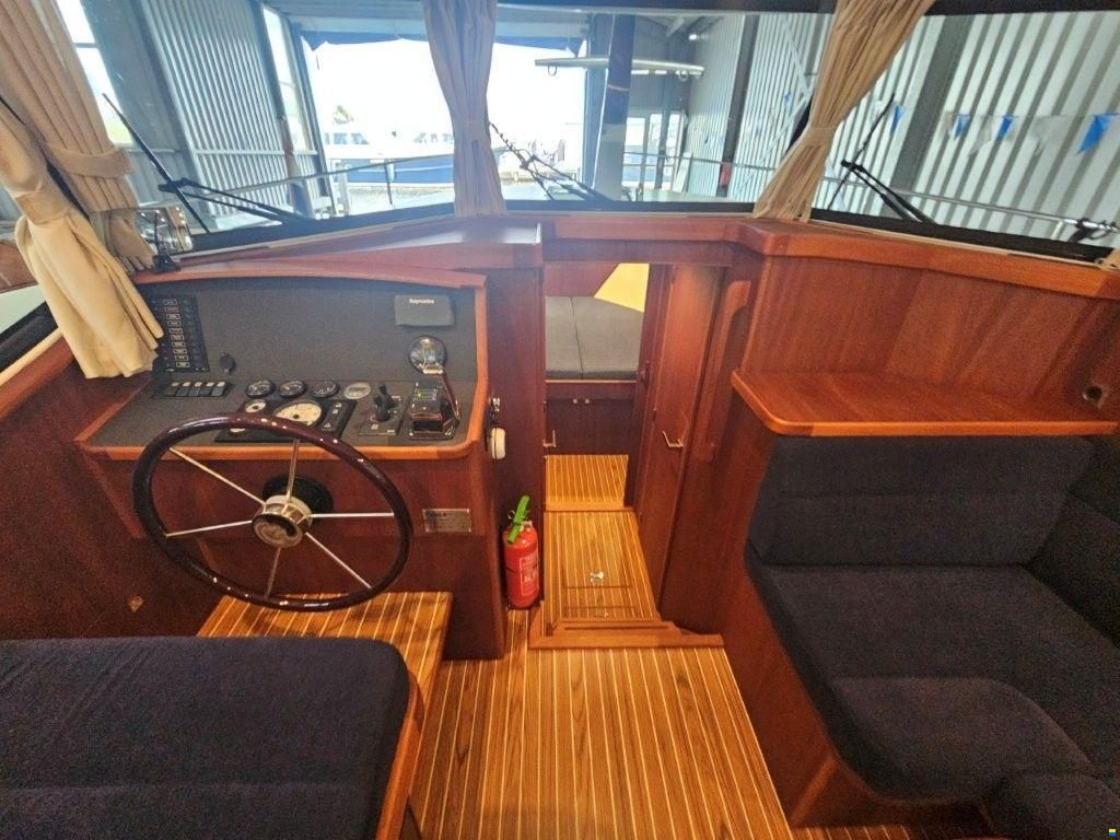 Brandsma Luna 34