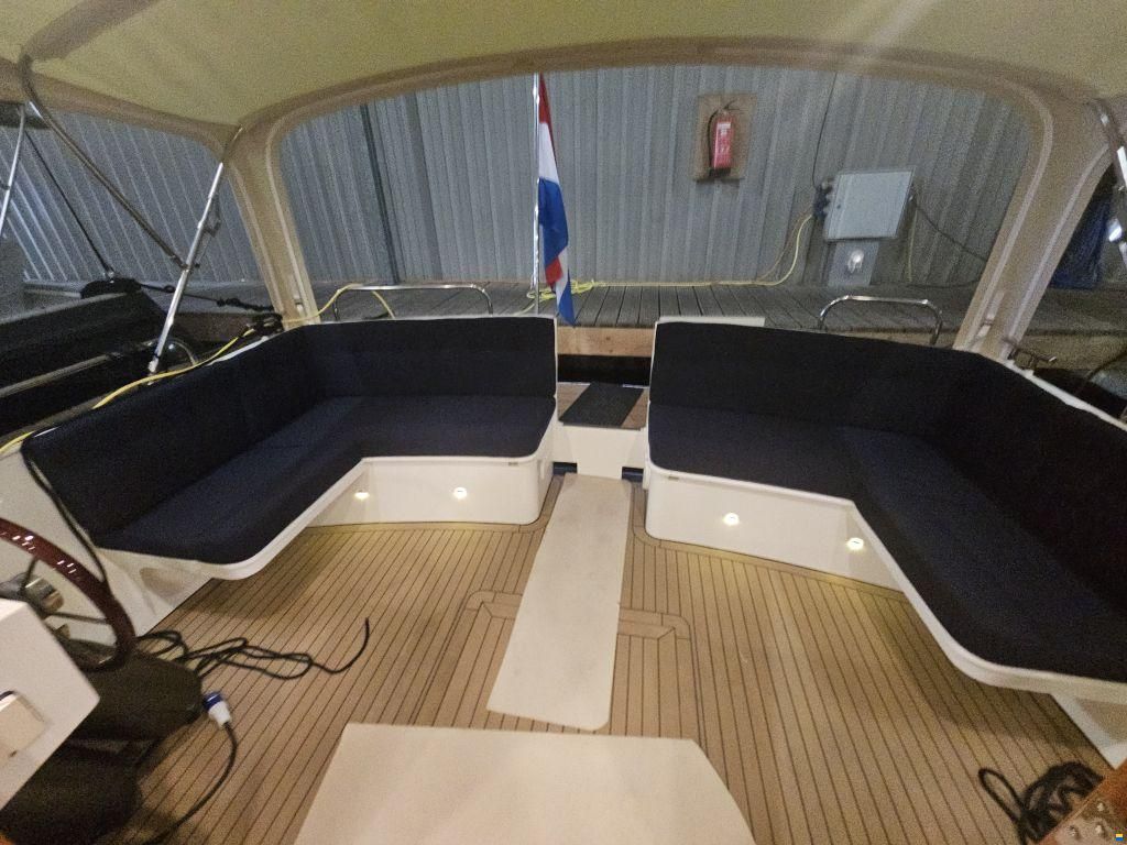 Brandsma Luna 34