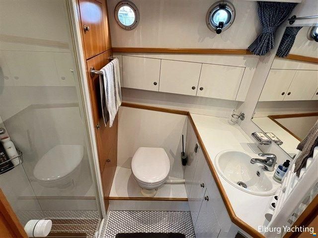 VDL Pilot 50 - Open Kuip