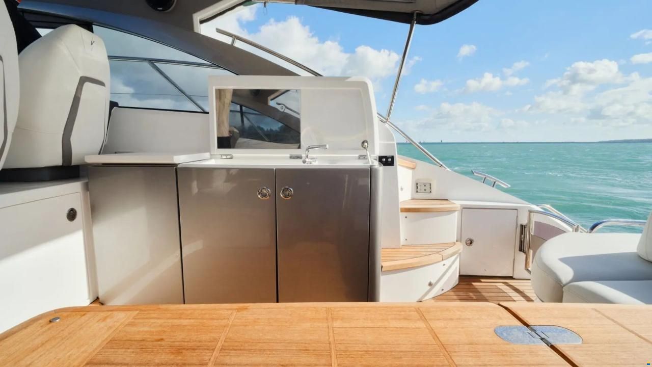 Princess V40