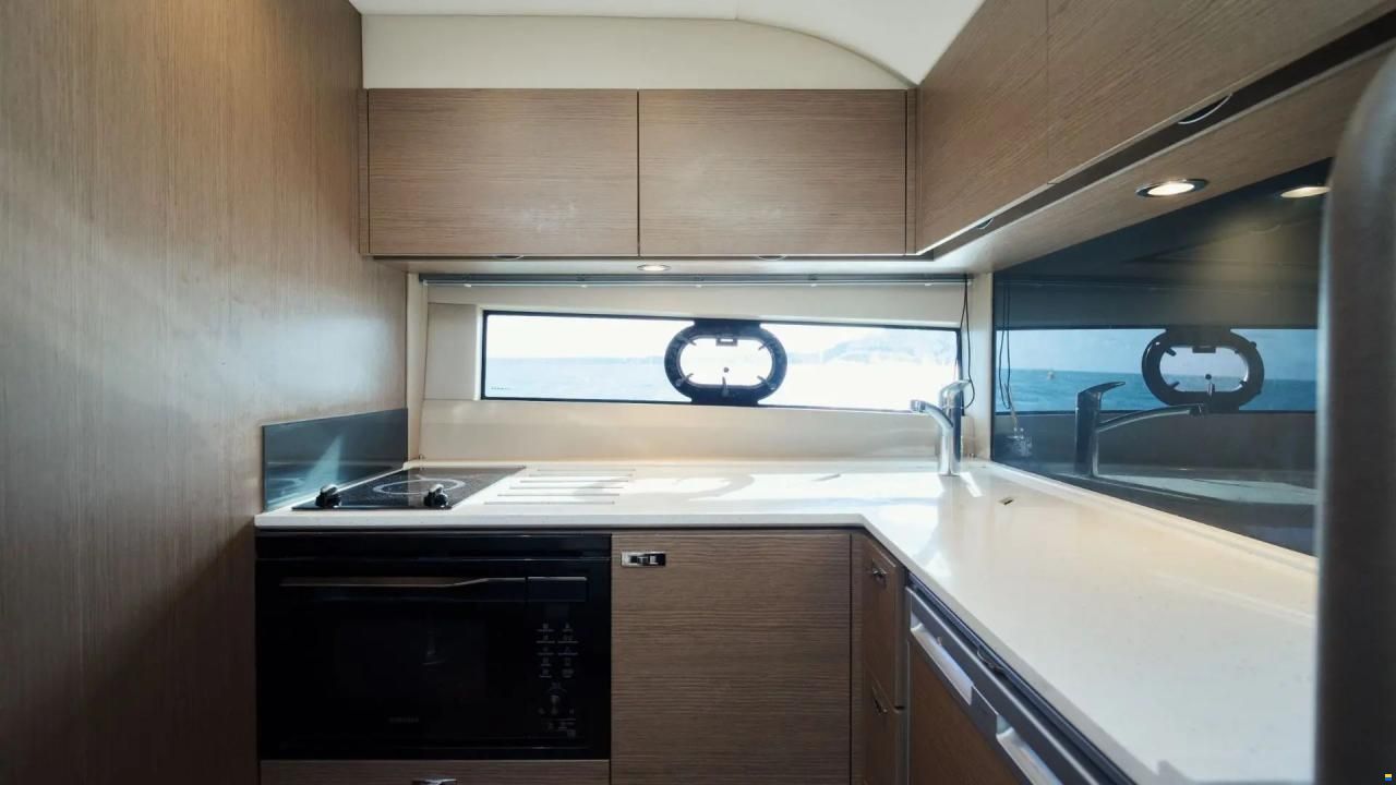 Princess V40