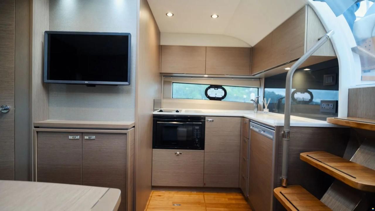 Princess V40