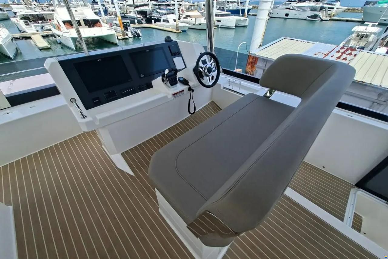 Leopard 53 Powercat