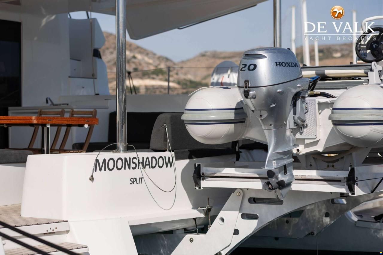 Lagoon 51