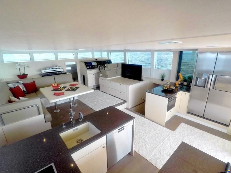 Mazarin 55 POWERCATAMARAN HYBRID