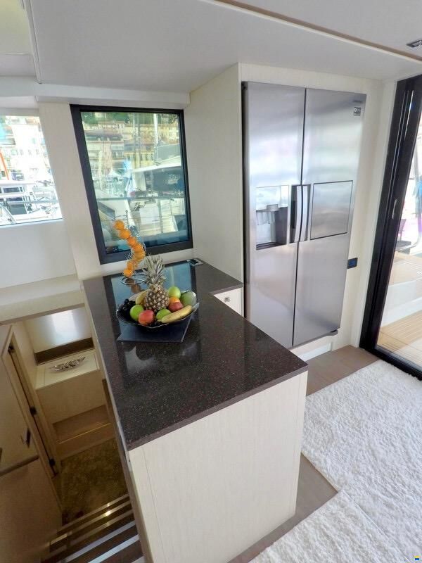 Mazarin 55 POWERCATAMARAN HYBRID