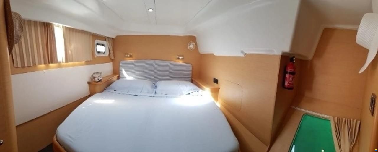 Lagoon 440