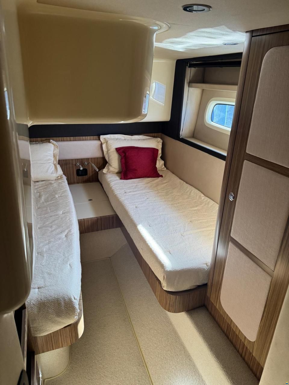 Azimut Magellano 43