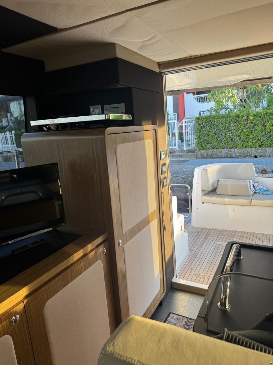 Azimut Magellano 43
