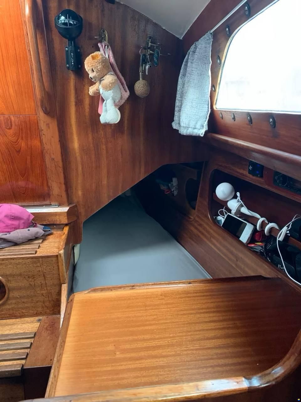 Bianca Commander 31