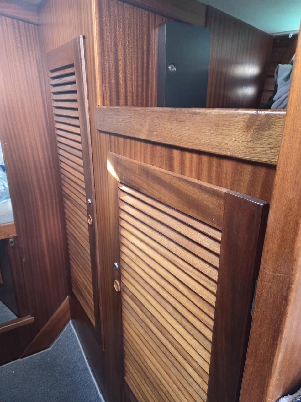 Hallberg-Rassy 382