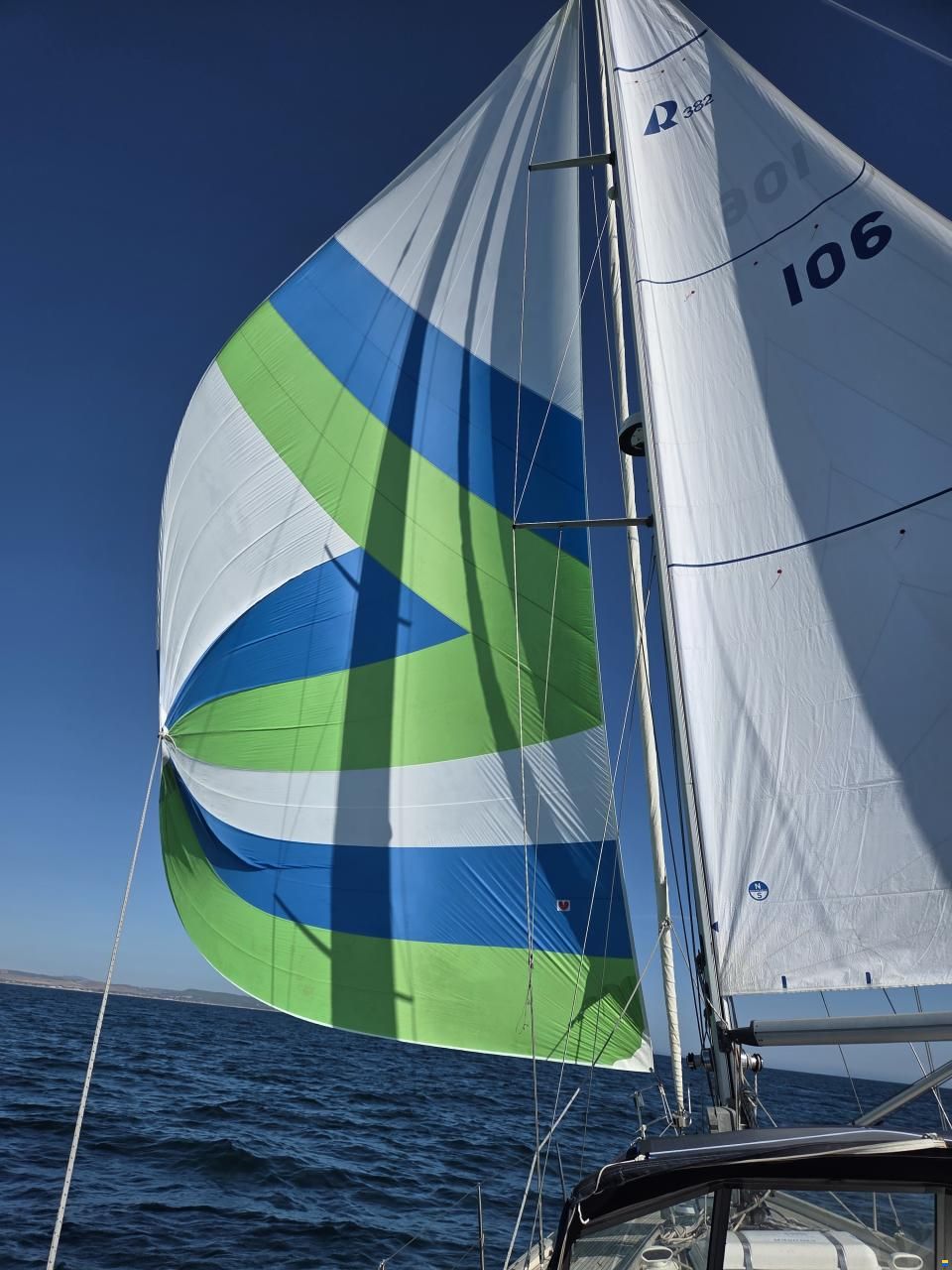 Hallberg-Rassy 382