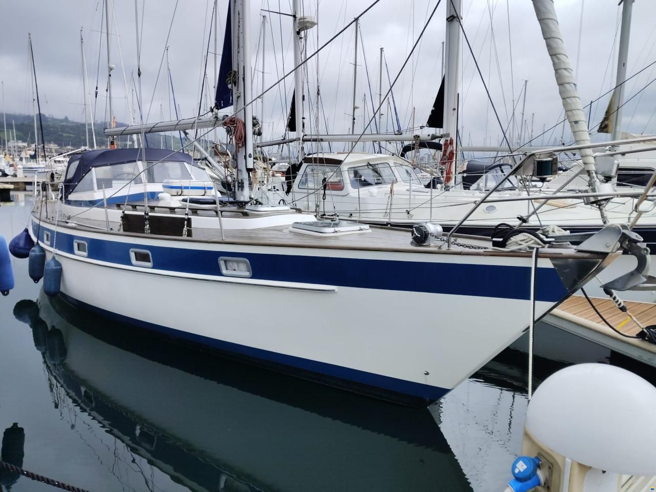 Hallberg-Rassy 382